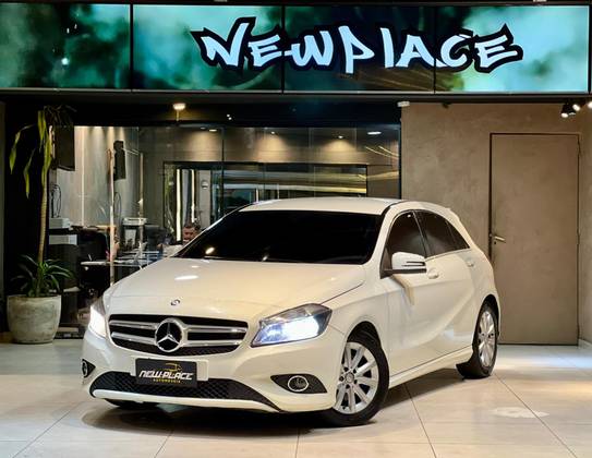 MERCEDES-BENZ A 200 1.6 TURBO STYLE 16V GASOLINA 4P AUTOMÁTICO